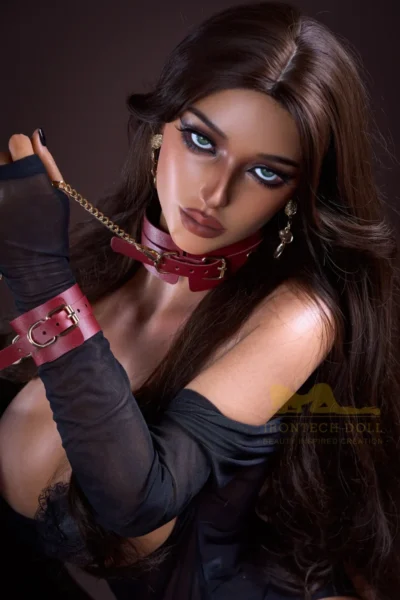 S&M Queen 165 B1 Dark Tanned Bailey